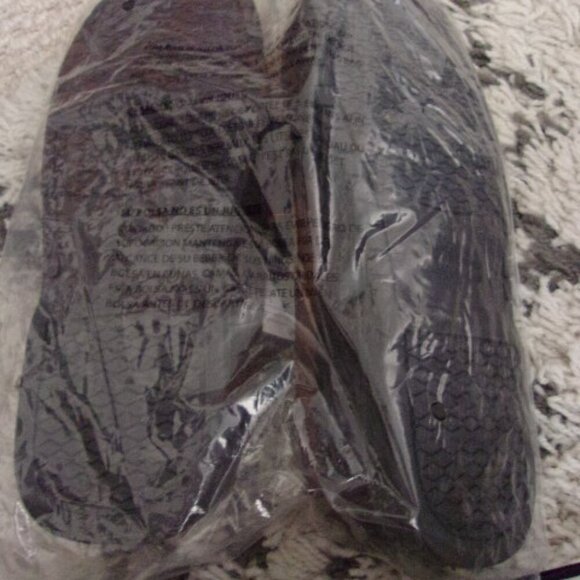 Mens Large 11/12 Dearfoams Memory Foam Slippers New with tags house shoes - Picture 2 of 3